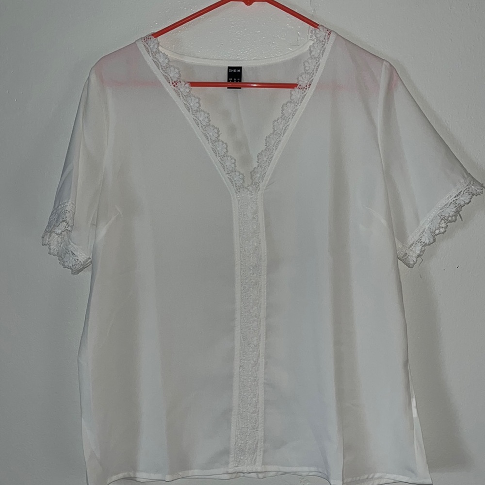 Women’s Tee